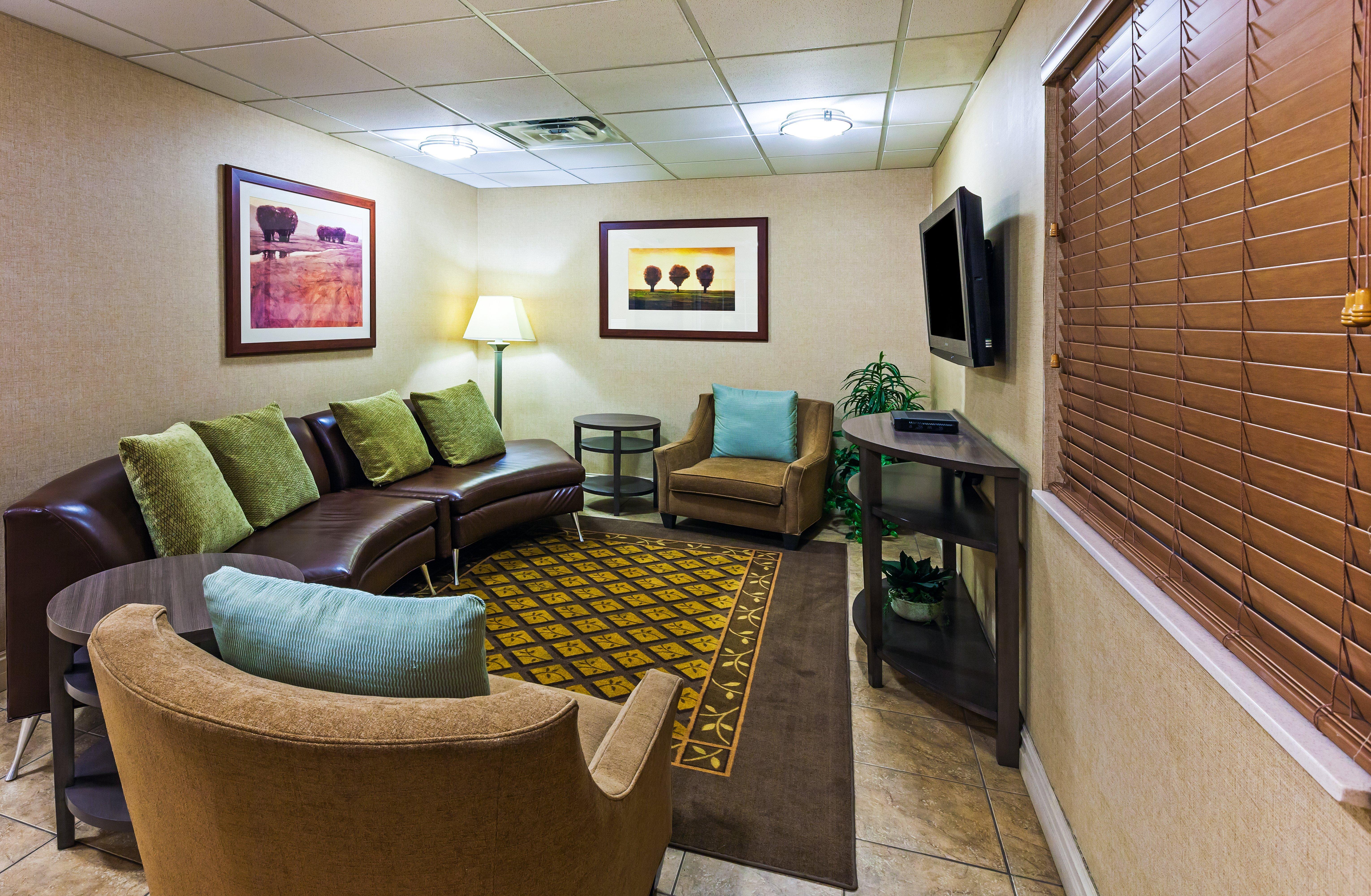 Candlewood Suites Owasso By Ihg Extérieur photo